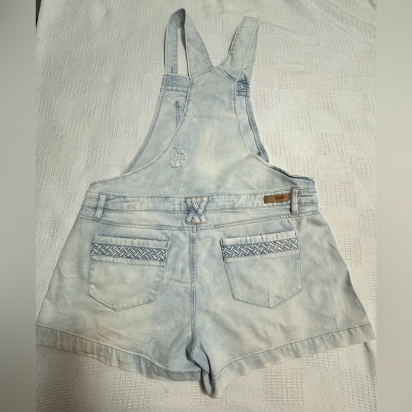 Overalls - Picture 2 of 11